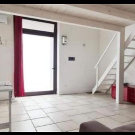 Maestrale Holiday Home Бриндизи Экстерьер фото
